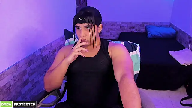 latinboyfit online show from 04-17-26, 04:15