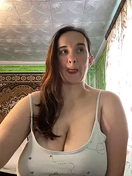 Snapshot of HarychaLysichka chatting on 07-20-26, 01:46 HarychaLysichka online show from 07-20-26, 01:46