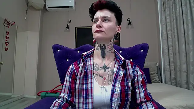Snapshot of KennyXSX chatting on 05-07-26, 12:54 KennyXSX online show from 05-07-26, 12:54