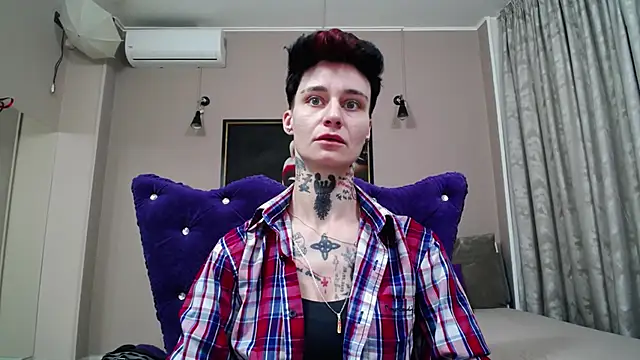 Snapshot of KennyXSX chatting on 05-15-26, 11:50 KennyXSX online show from 05-15-26, 11:50