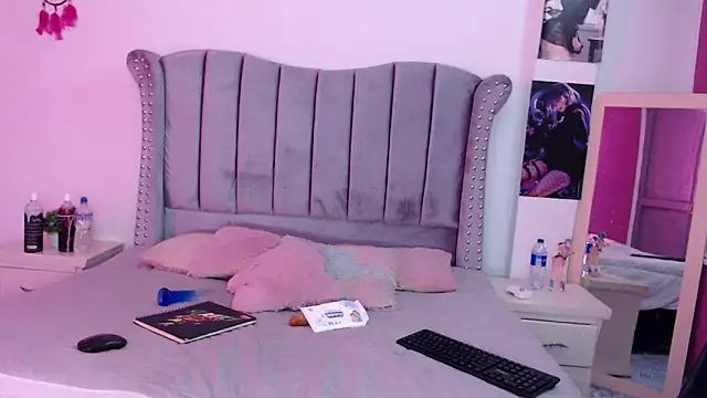 Snapshot of sexy_abby01 chatting on 02-20-26, 08:53 sexy abby01 online show from 02-20-26, 08:53