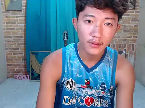 ur boy janloyd online show from 12-18-25, 11:22