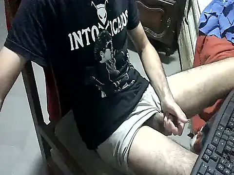 Snapshot of Franalbera chatting on 03-22-26, 10:07 Franalbera online show from 03-22-26, 10:07