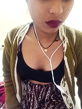 Snapshot of Tanya_mital12 chatting on 02-01-26, 04:55 Tanya mital12 online show from 02-01-26, 04:55