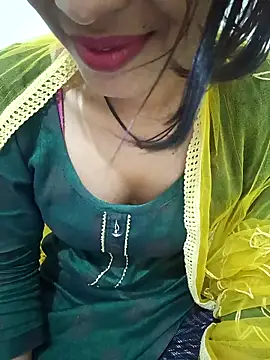 Snapshot of Tanya_mital12 chatting on 03-02-26, 08:43 Tanya mital12 online show from 03-02-26, 08:43