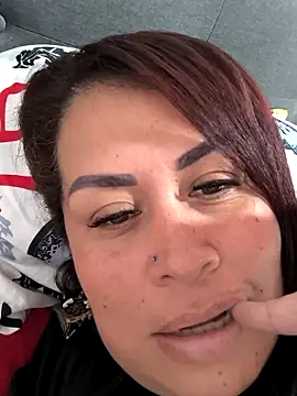 Snapshot of Natymendoza998 chatting on 02-08-26, 10:02 Natymendoza998 online show from 02-08-26, 10:02