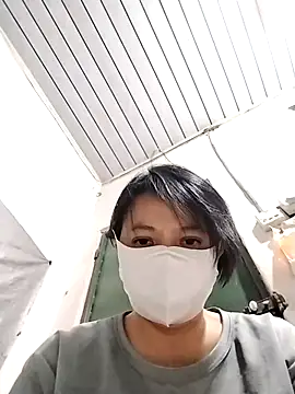 Girl-6868 online show from 12-17-25, 01:39