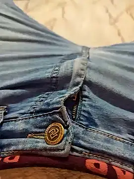 Snapshot of AqueousCrepe chatting on 02-15-26, 12:36 AqueousCrepe online show from 02-15-26, 12:36