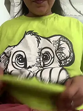 missmisha01 online show from 04-21-26, 10:21