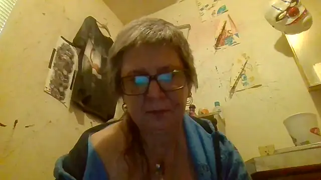 becky1111 online show from 04-05-26, 11:13