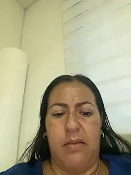 Snapshot of evelyn_harpeery chatting on 05-22-26, 10:54 evelyn harpeery online show from 05-22-26, 10:54