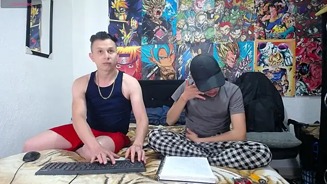 Snapshot of Golden_Boysx chatting on 05-01-26, 08:02 Golden Boysx online show from 05-01-26, 08:02