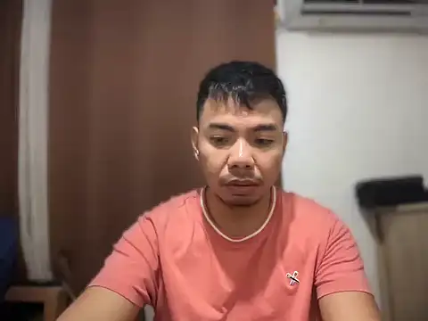chubbybear 08 online show from 06-17-26, 09:27