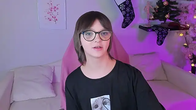 LetoriaNotley online show from 01-09-26, 08:32