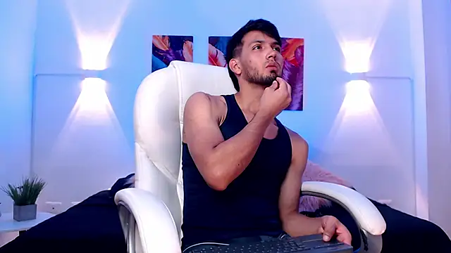 HarryFosster online show from 04-14-26, 06:25