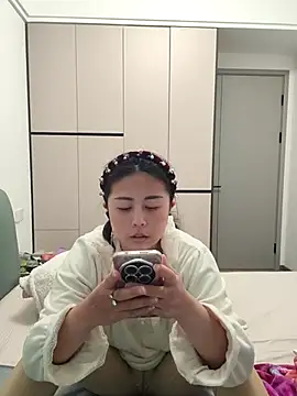 zzdd999 online show from 03-23-26, 04:33