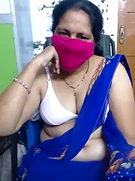 Snapshot of telugutrisha chatting on 12-22-25, 07:55 telugutrisha online show from 12-22-25, 07:55