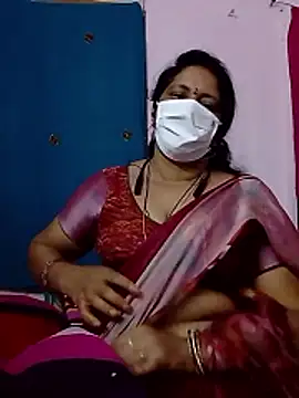 Snapshot of telugutrisha chatting on 01-15-26, 12:32 telugutrisha online show from 01-15-26, 12:32