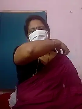 Snapshot of telugutrisha chatting on 02-13-26, 12:45 telugutrisha online show from 02-13-26, 12:45