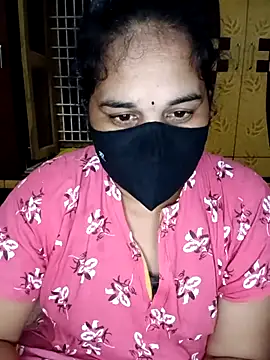 Snapshot of maduri__ chatting on 01-05-26, 05:27 maduri online show from 01-05-26, 05:27