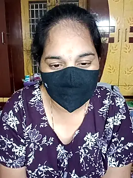 Snapshot of maduri__ chatting on 02-10-26, 06:23 maduri online show from 02-10-26, 06:23