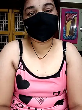 Snapshot of maduri__ chatting on 04-04-26, 11:57 maduri online show from 04-04-26, 11:57