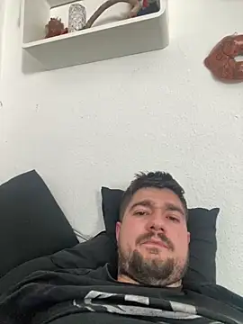 Snapshot of LienalWarplane chatting on 02-09-26, 01:26 LienalWarplane online show from 02-09-26, 01:26