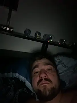 Snapshot of LienalWarplane chatting on 03-08-26, 04:05 LienalWarplane online show from 03-08-26, 04:05