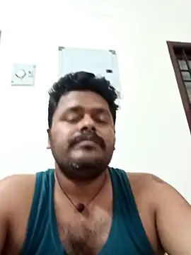 Snapshot of yourwellman chatting on 05-11-26, 03:40 yourwellman online show from 05-11-26, 03:40