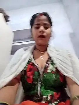 Snapshot of Rohni_bhabi chatting on 01-12-26, 04:50 Rohni bhabi online show from 01-12-26, 04:50