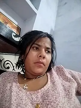 Snapshot of Rohni_bhabi chatting on 01-17-26, 04:54 Rohni bhabi online show from 01-17-26, 04:54