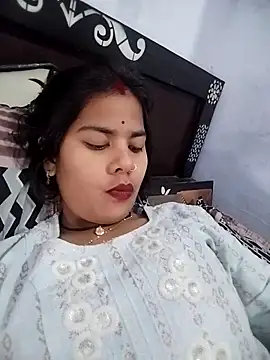 Snapshot of Rohni_bhabi chatting on 02-06-26, 08:18 Rohni bhabi online show from 02-06-26, 08:18