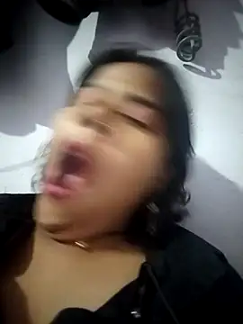 Snapshot of Rohni_bhabi chatting on 02-25-26, 05:33 Rohni bhabi online show from 02-25-26, 05:33