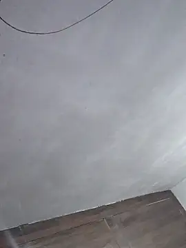 Snapshot of luxury_sofiya chatting on 12-18-25, 12:00 luxury sofiya online show from 12-18-25, 12:00