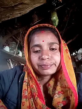 Snapshot of Hot_sundri37 chatting on 01-06-26, 05:33 Hot sundri37 online show from 01-06-26, 05:33