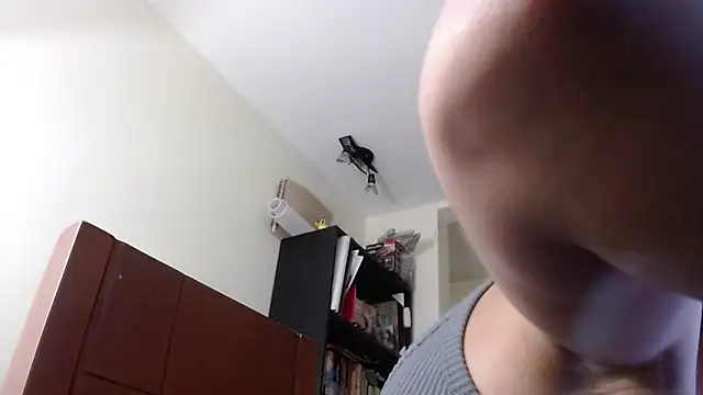 Agatha Dubois4  online show from 04-28-26, 01:37