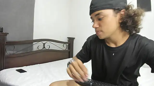 Exotic couplex online show from 03-08-26, 07:17