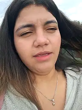 Snapshot of Ivy_enjoy chatting on 01-08-26, 08:11 Ivy enjoy online show from 01-08-26, 08:11