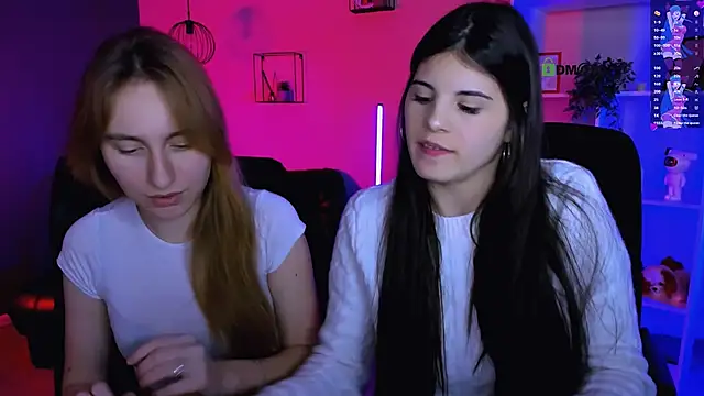 lizzie boom  online show from 02-02-26, 08:07