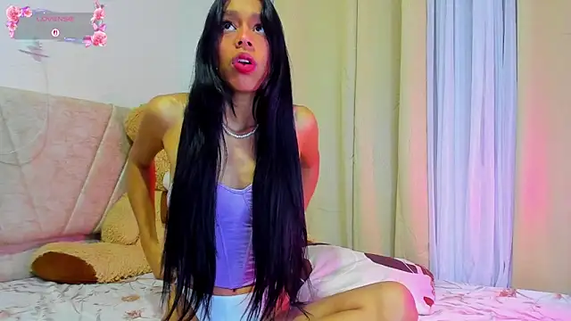 Snapshot of misty_noire chatting on 04-30-26, 11:49 misty noire online show from 04-30-26, 11:49