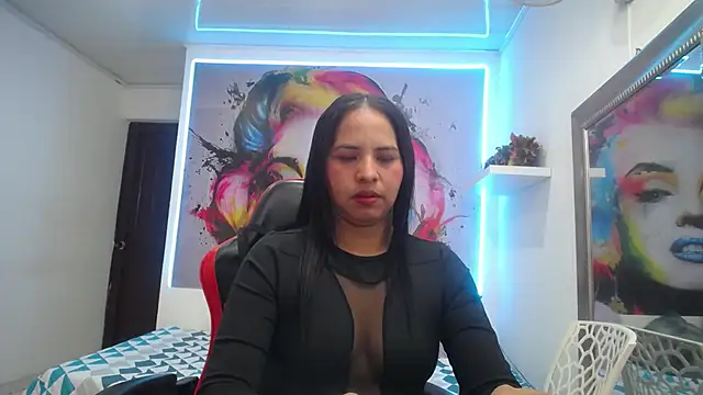 nicol ross19 online show from 04-18-26, 07:18