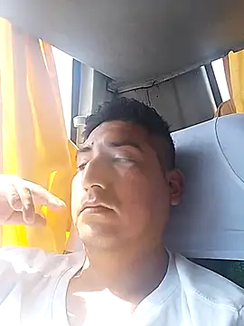 Snapshot of Yrresistible666 chatting on 02-04-26, 07:09 Yrresistible666 online show from 02-04-26, 07:09