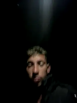 Snapshot of GuioficialBr chatting on 12-19-25, 07:15 GuioficialBr online show from 12-19-25, 07:15