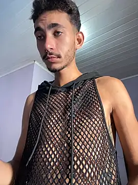 Snapshot of GuioficialBr chatting on 02-25-26, 03:10 GuioficialBr online show from 02-25-26, 03:10