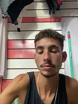 Snapshot of GuioficialBr chatting on 02-27-26, 05:35 GuioficialBr online show from 02-27-26, 05:35