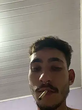 Snapshot of GuioficialBr chatting on 03-03-26, 04:51 GuioficialBr online show from 03-03-26, 04:51