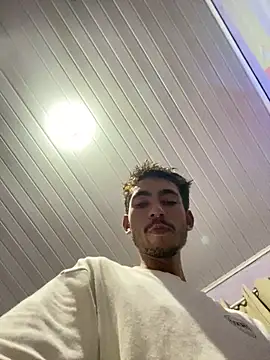 GuioficialBr online show from 03-30-26, 09:43