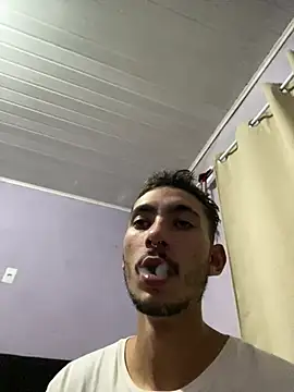 GuioficialBr online show from 04-26-26, 05:27