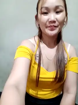 Snapshot of yula-bi chatting on 05-11-26, 01:55 yula-bi online show from 05-11-26, 01:55