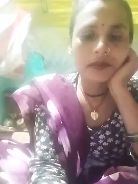 Snapshot of Cuty_priti chatting on 02-14-26, 04:48 Cuty priti online show from 02-14-26, 04:48